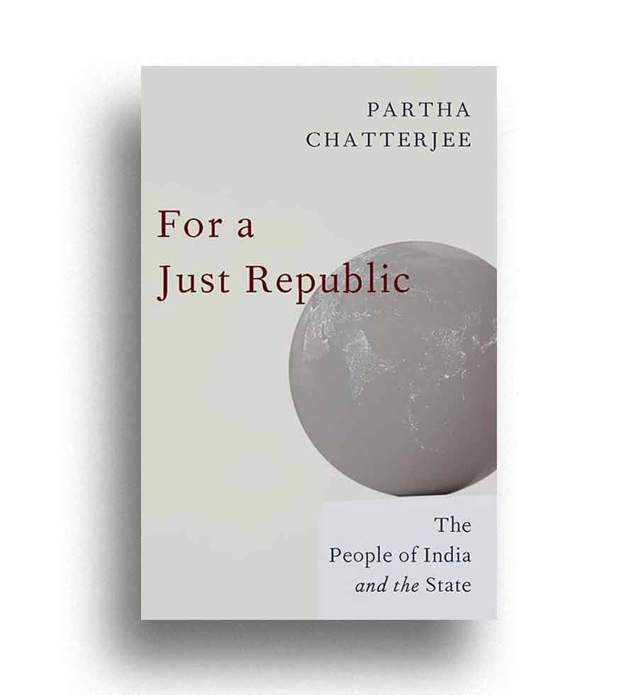 list of ten best books published in 2025 according to anandabazar dot com 