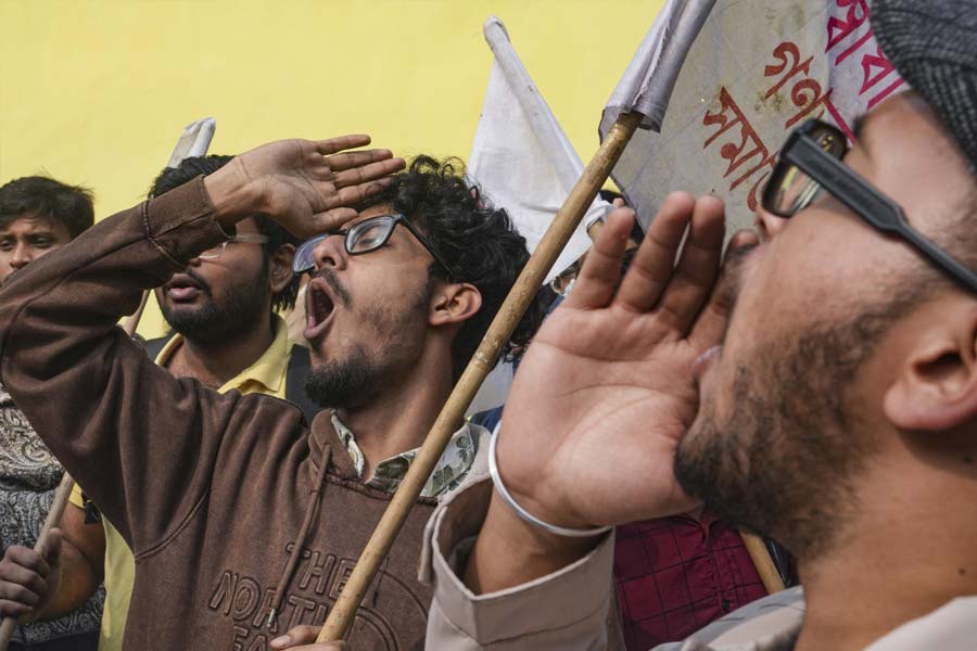 যাদবপুরে ওয়েবকুপার সম্মেলন ঘিরে উত্তেজনা।