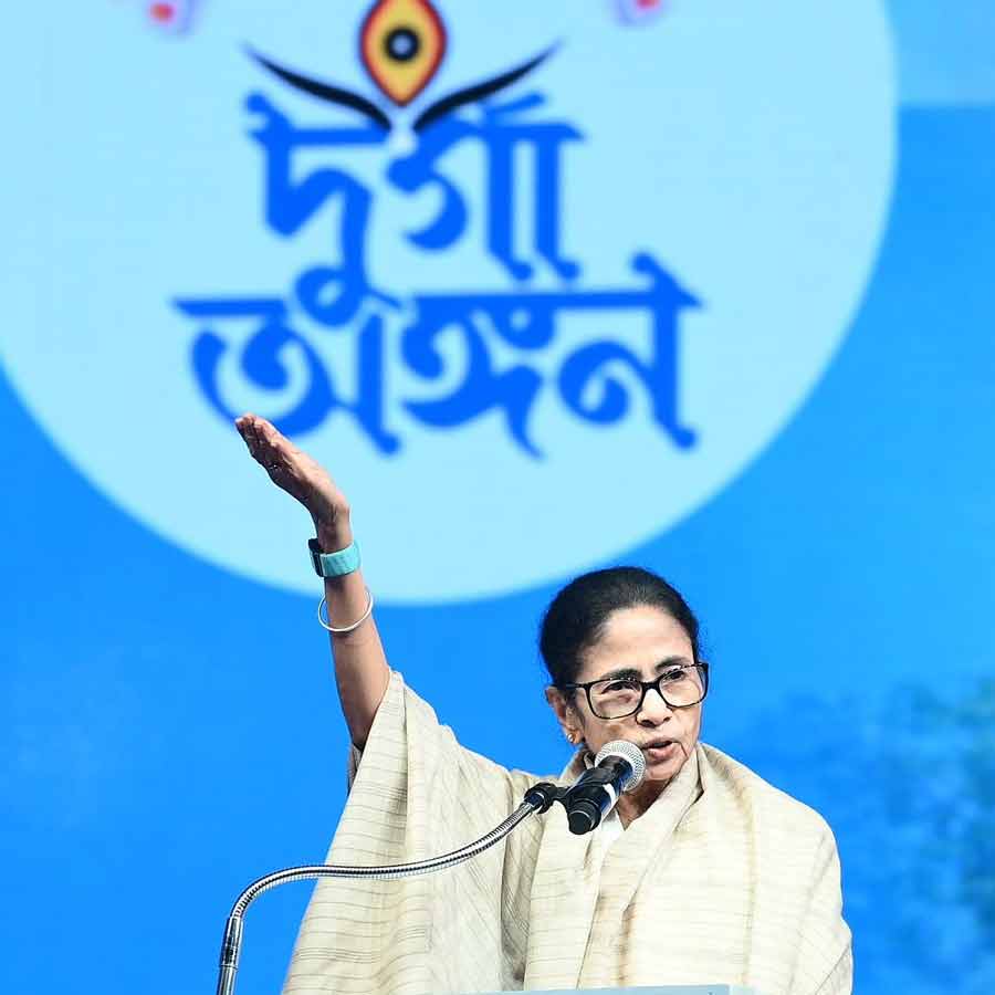 CM Mamata Banerjee explains What will be the structure of Durga Angan