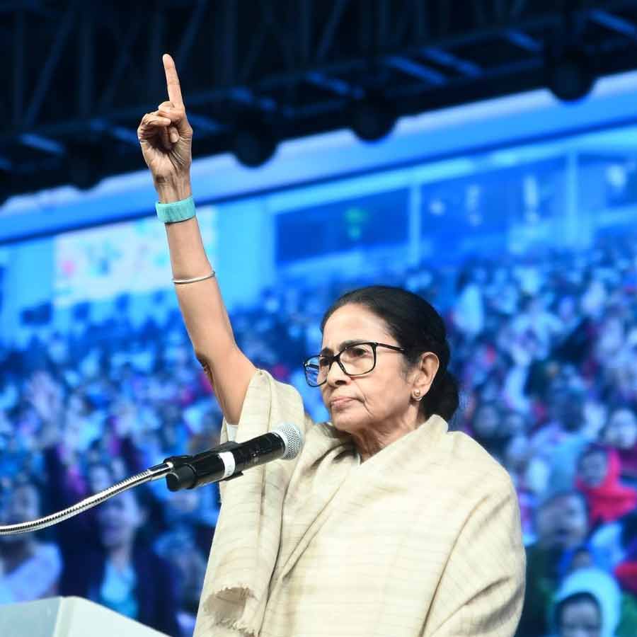 West Bengal CM Mamata Banerjee warns Election Commission about allegation of harassment of voters dgtl