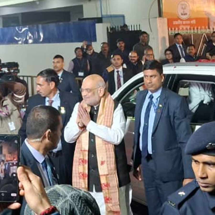 কলকাতায় এসে বিধাননগরে বিজেপির নতুন রাজ্য দফতরে কেন্দ্রীয় স্বরাষ্ট্রমন্ত্রী অমিত শাহ।