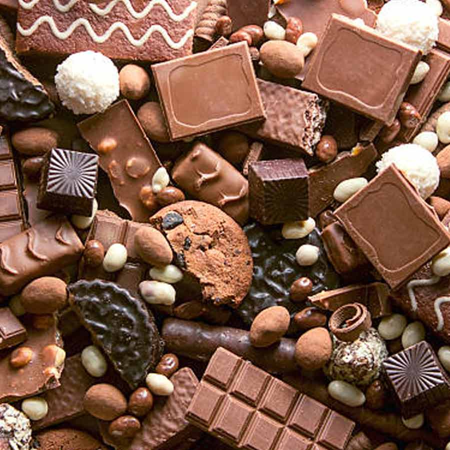 Jeffrey Epstein bought schoolgirl uniforms, medicine and sex toys from Online, says report