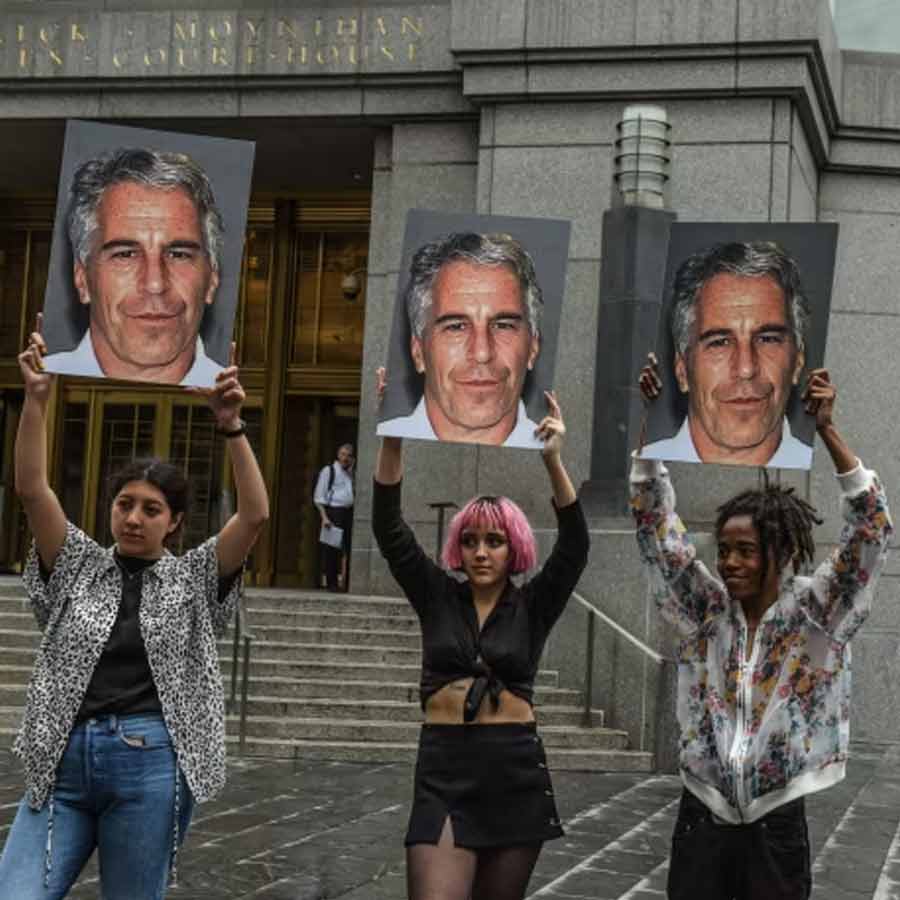 Jeffrey Epstein bought schoolgirl uniforms, medicine and sex toys from Online, says report