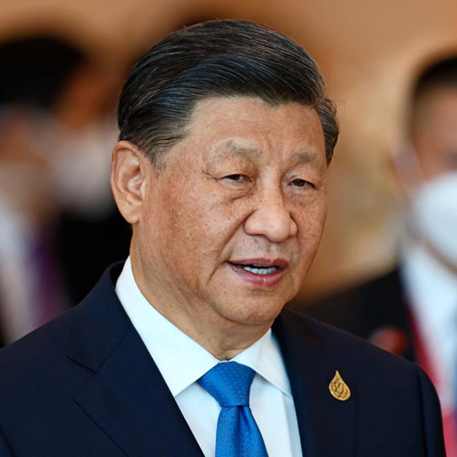 China is arming Pakistan by offering 40 fifth generation J-35 stealth fighters, may create big security threat for India