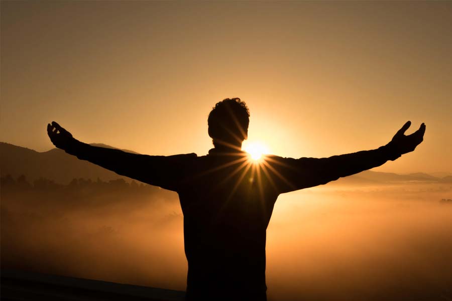 Which Zodiac Signs Will Achieve Success and Face Challenges at Work