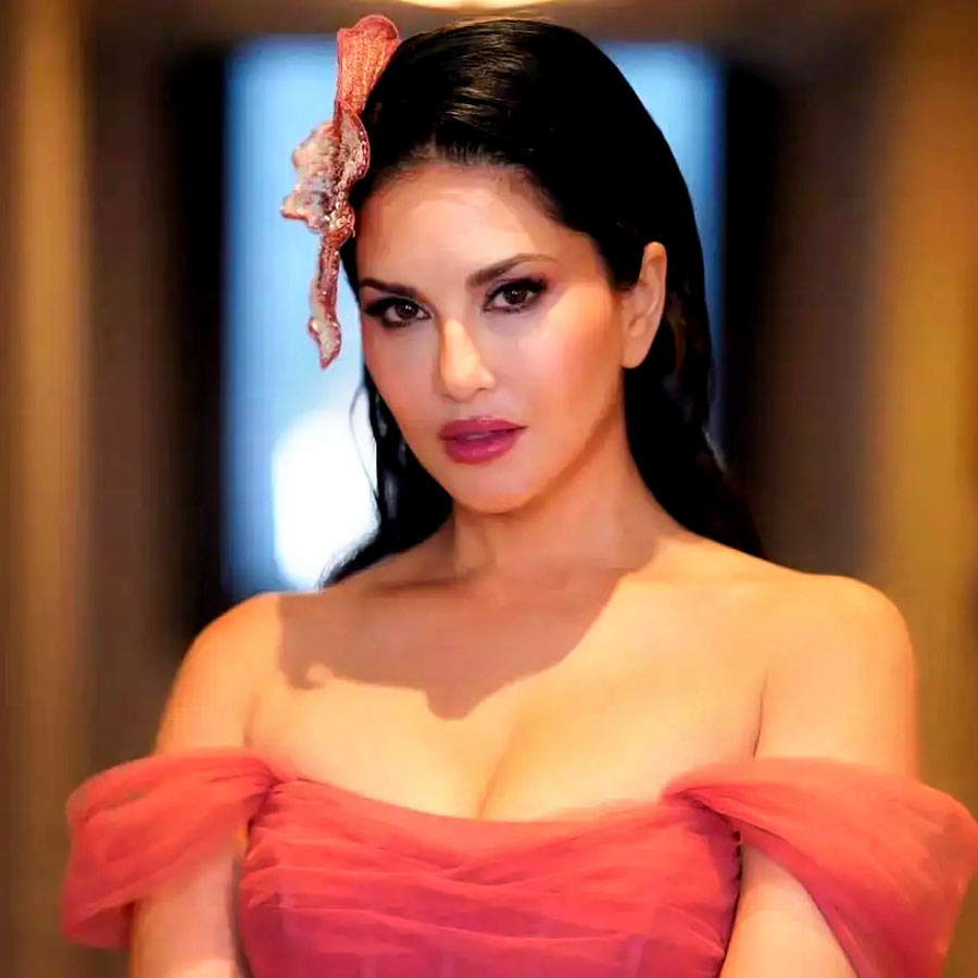 সানি লিওনে।