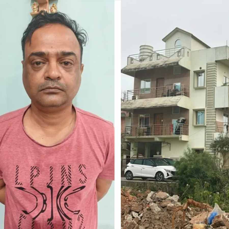 Huge amount of money, flats, houses seized in Odisha dgtl