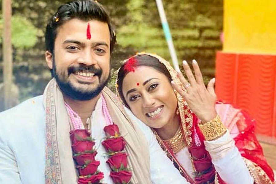 প্রান্তিক বন্দ্যোপাধ্যায় এবং অঙ্কিতা চক্রবর্তী। 