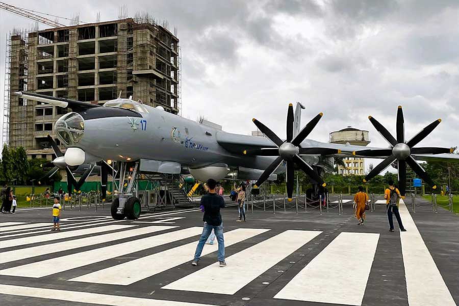 খুদেকে নিয়ে ঘুরে আসুন এয়ারক্র্যাফ্‌ট মিউজ়িয়ামে।