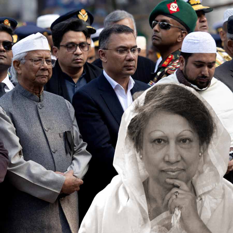 Huge crowd gather for Khaleda Zia’s funeral in Bangladesh, ex-PM buried beside his late husband dgtl