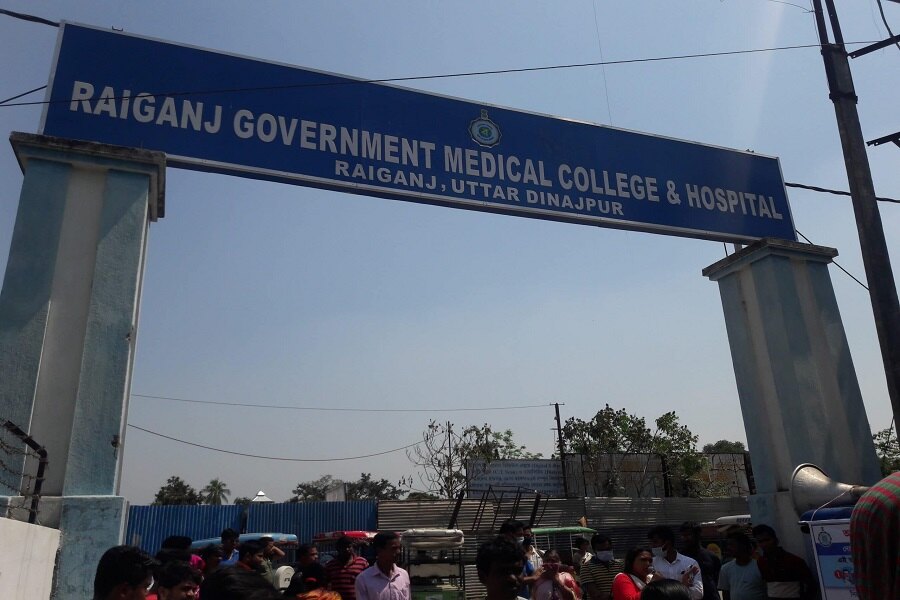 Controversy arose after RMO becomes the departmental head of Raiganj Medical College