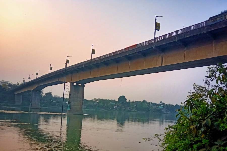 Berhampur bridge will remain closed for twelve hours dgtld