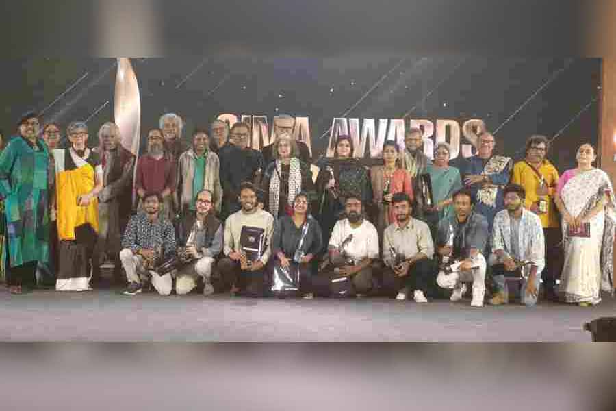 The CIMA Awards 2025 recognized a dozen artists in the fields of painting, sculpture, new media, and video art