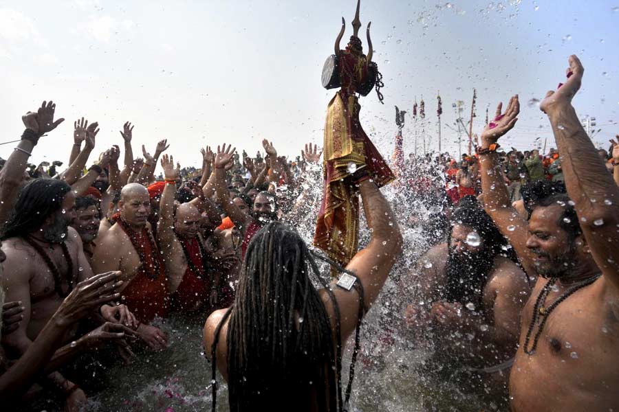 সাধুদের পুণ্যক্ষেত্র কুম্ভ।