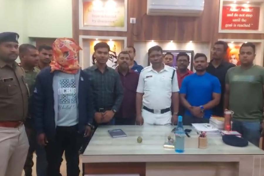 বিহারের ‘রাজাবাবু’কে গ্রেফতার করল হাওড়া সিটি থানার পুলিশ।