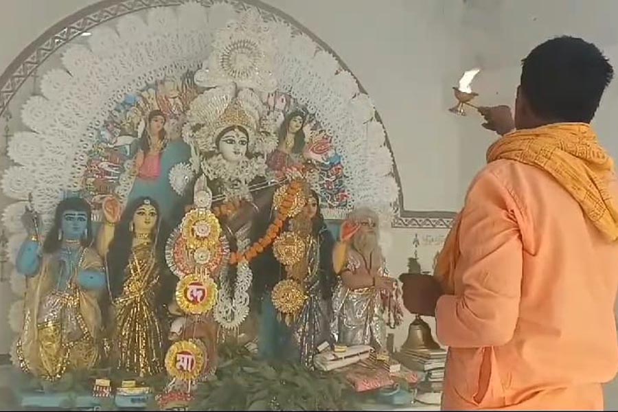 Saraswati Puja is held at Haldar's house according to the ancient custom dgtld