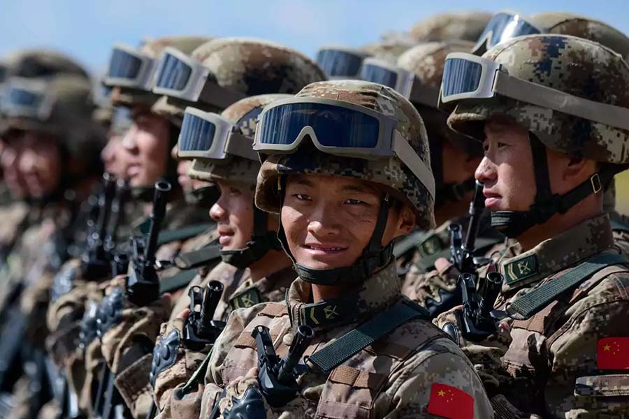 World Largest Military Command Center China constructing Super Pentagon to counter US