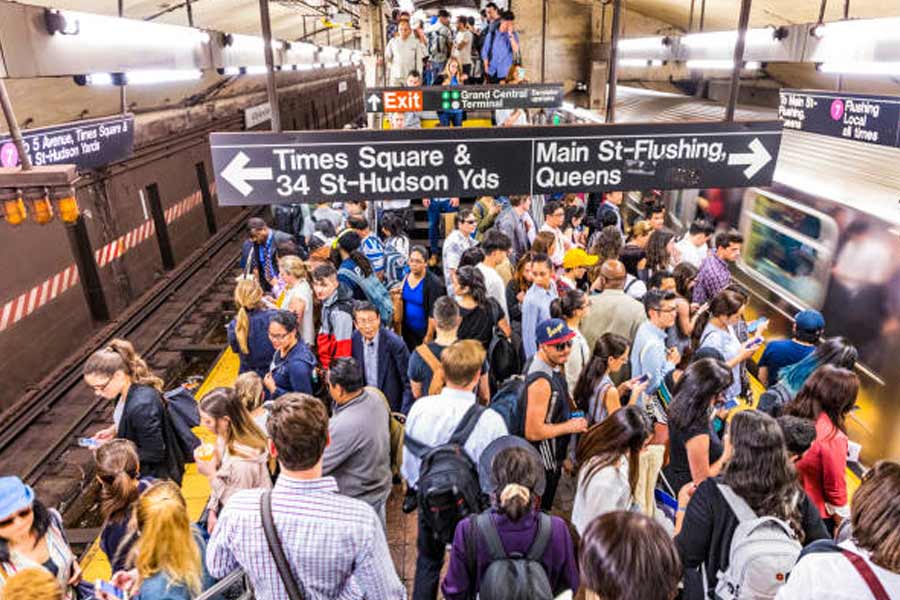 World’s largest railway station belongs to Grand Central Terminal in New York City with 44 station 
