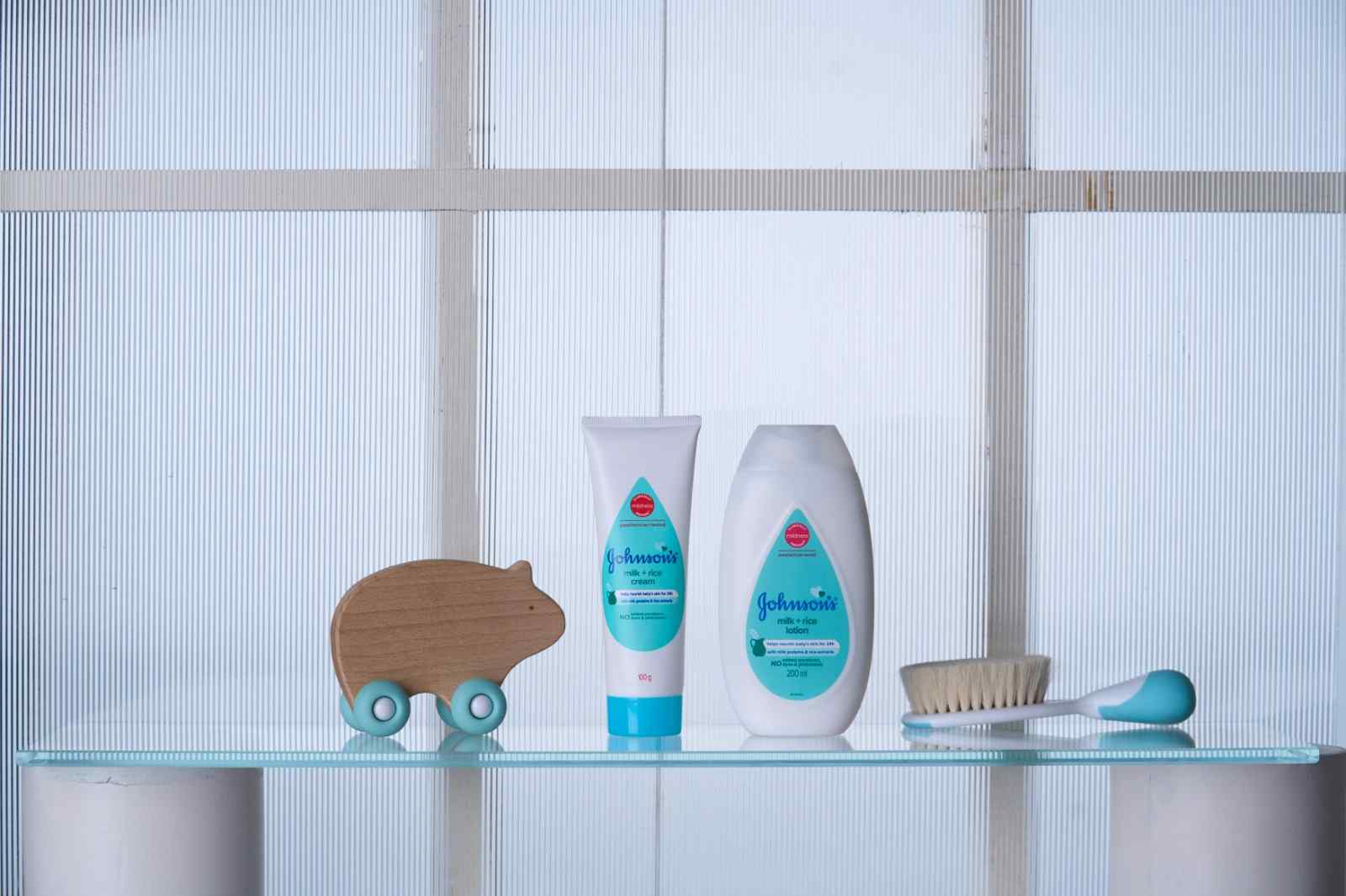 Embrace your Baby’s Soft, Glowing Skin this Winter with Johnson's Baby Milk and Rice Range dgtl