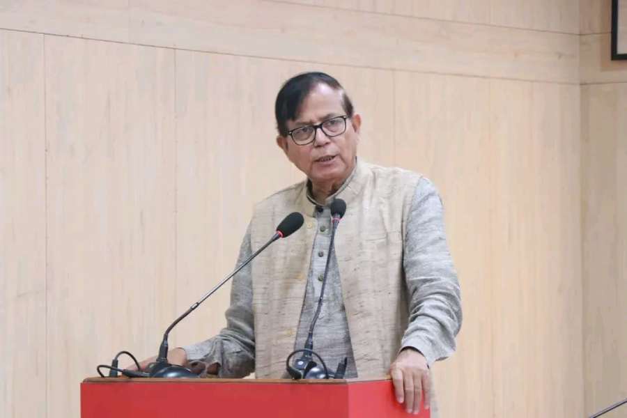 সিপিএমের রাজ্য কমিটির বৈঠকে মহম্মদ সেলিম।