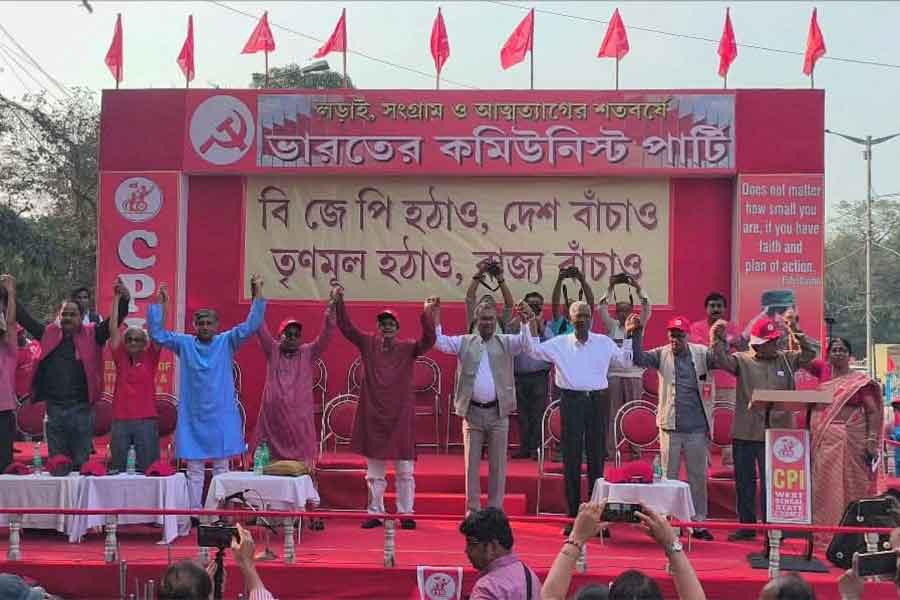 CPI questions effectiveness of India alliance in party rally