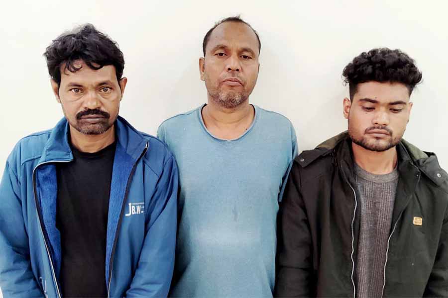 Three brokers were arrested for in charges of entering India Illegaly