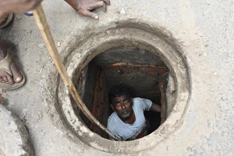 Taking lessons from the Bantala incident, extra precautions have been taken in the KMC to clean the drains