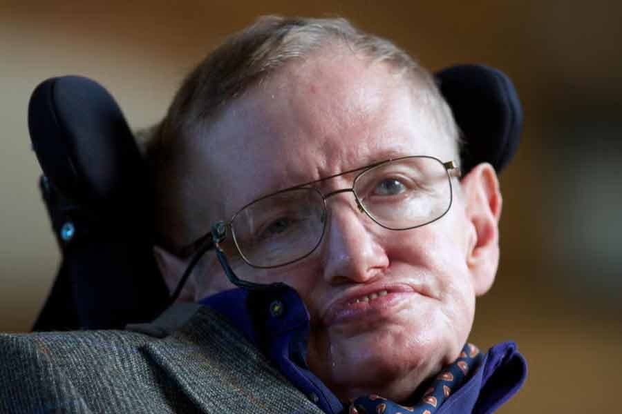 Know about Father Ernetti's Mysterious Chronovisor Device which allowed people to See the Past and Future