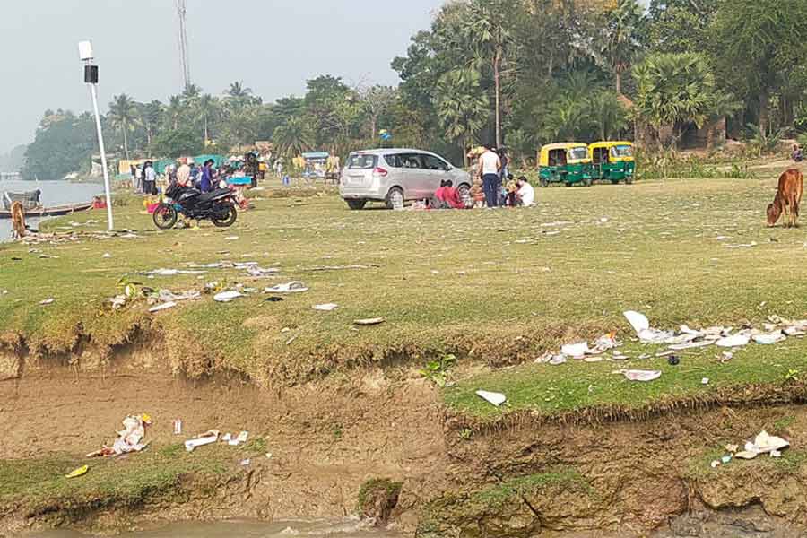 Many Picnic spots of Falta are getting washed away due to river erosion