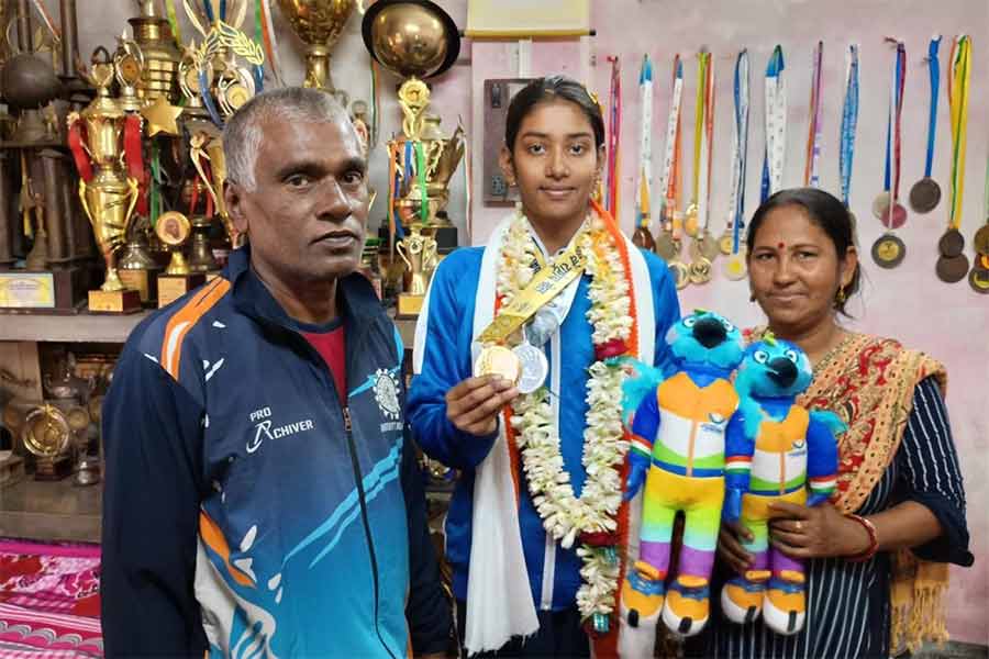Sathi Mondal from Satgachia won two medals in national games