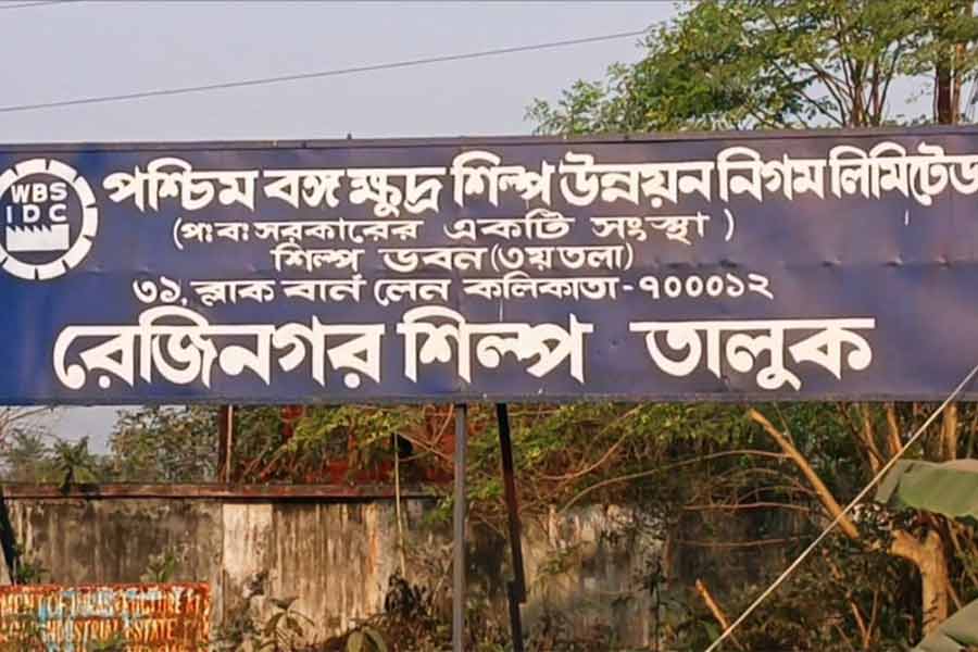Citizens of Murshidabad unhappy for not getting any proposals of industry in their area