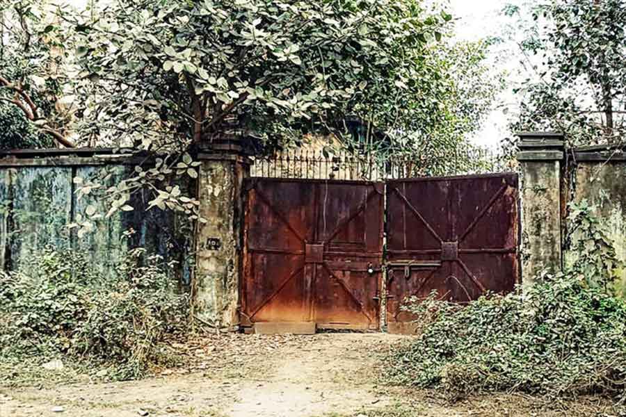 The Hind Motor factory located in Hooghly district has turned into rubble today