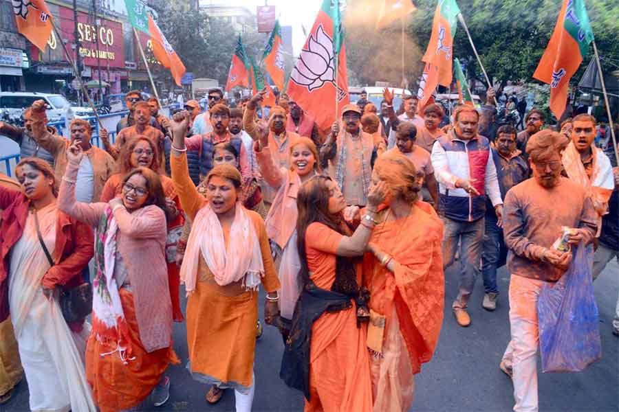 Celebration at North Bengal after BJP won Delhi Assembly Election 2025