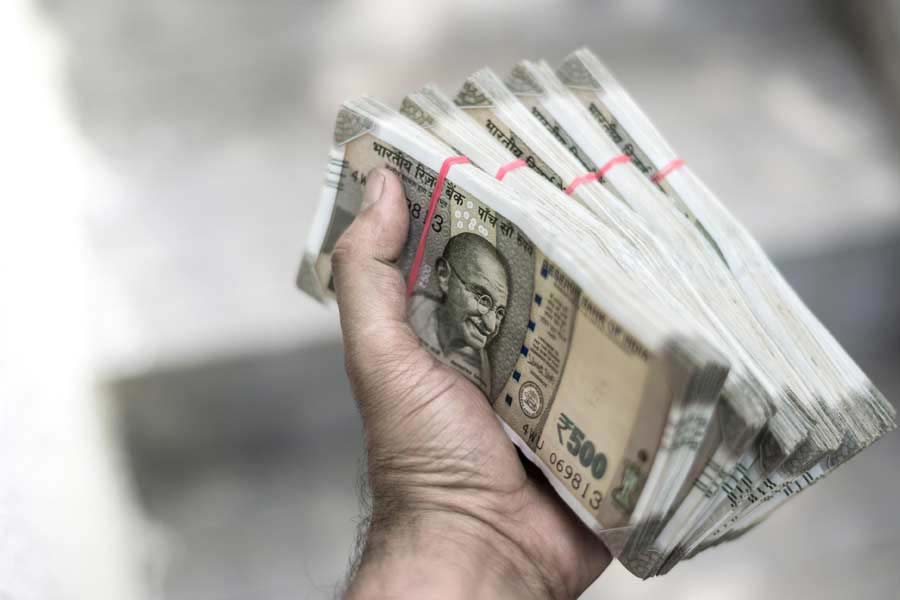 All need to know about Asmita Patel, YouTuber fined by SEBI over illegal stock tips