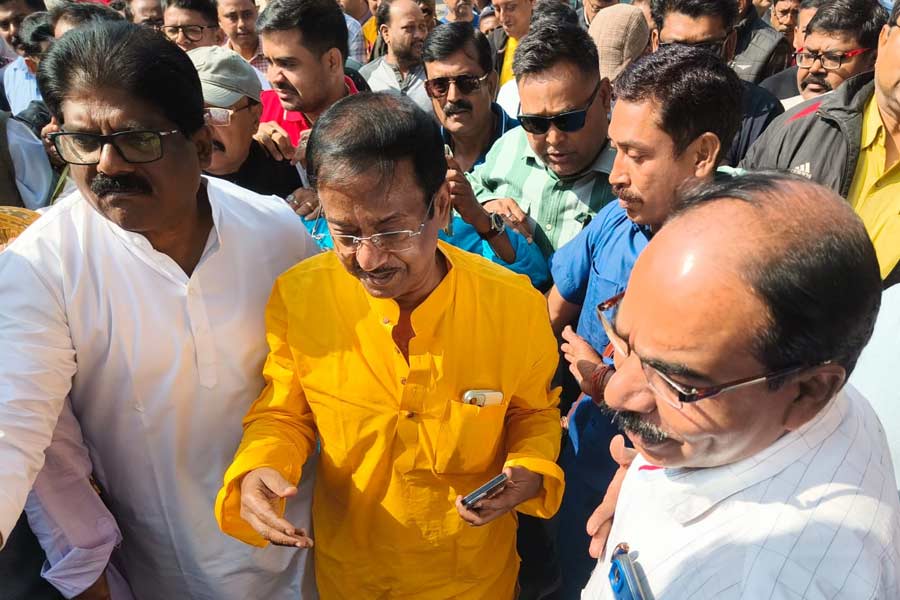 After being released from jail, Jyotipriya Mallik went to his assembly constituency Habra on Sunday