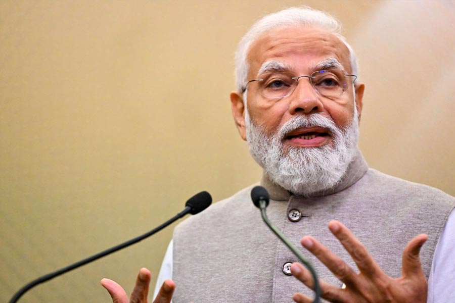 Russia offers advanced R 37M missile to India with local production license 