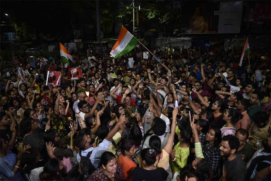 In the RG Kar Protest the element of changing the system was somehow missing