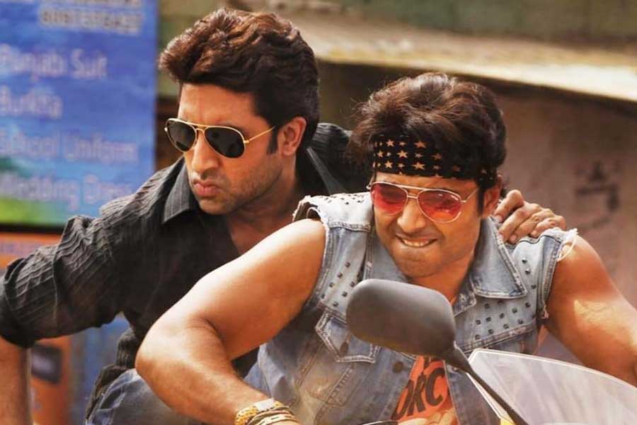Abhishek Bachchan and Uday Chopra in Dhoom
