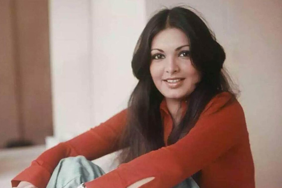 These films of Amitabh Bachchan and Rekha were never released