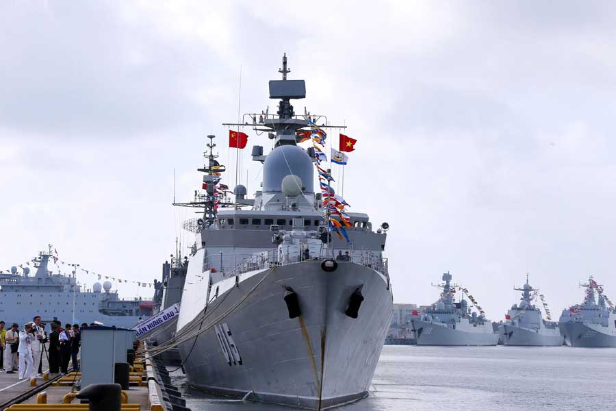 China's Type 055 Destroyer Can Counter 8 US Warships Using Unmanned Kill Web Tech in Pacific Conflict Over Taiwan