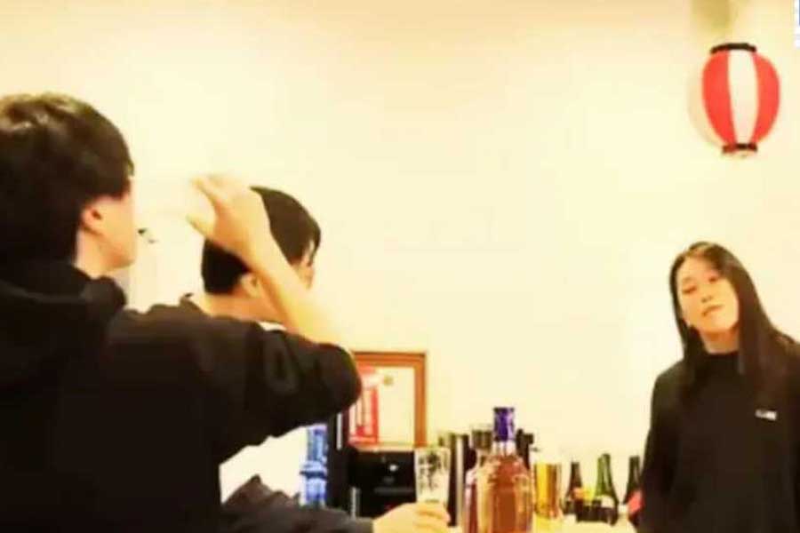 Japanese company offers free drink and Hangover breaks as the cant pay much