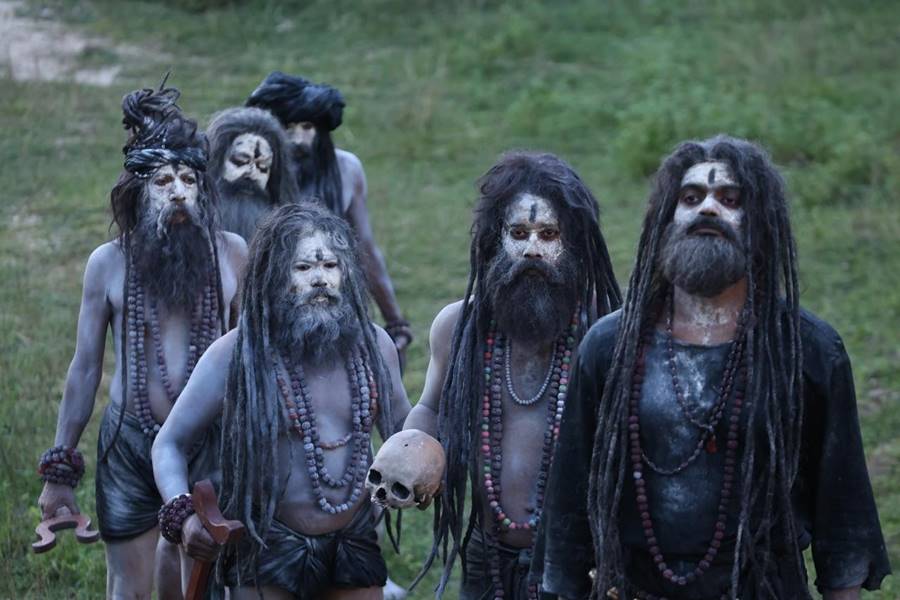 ‘চড়ক’ ছবির দৃশ্য।