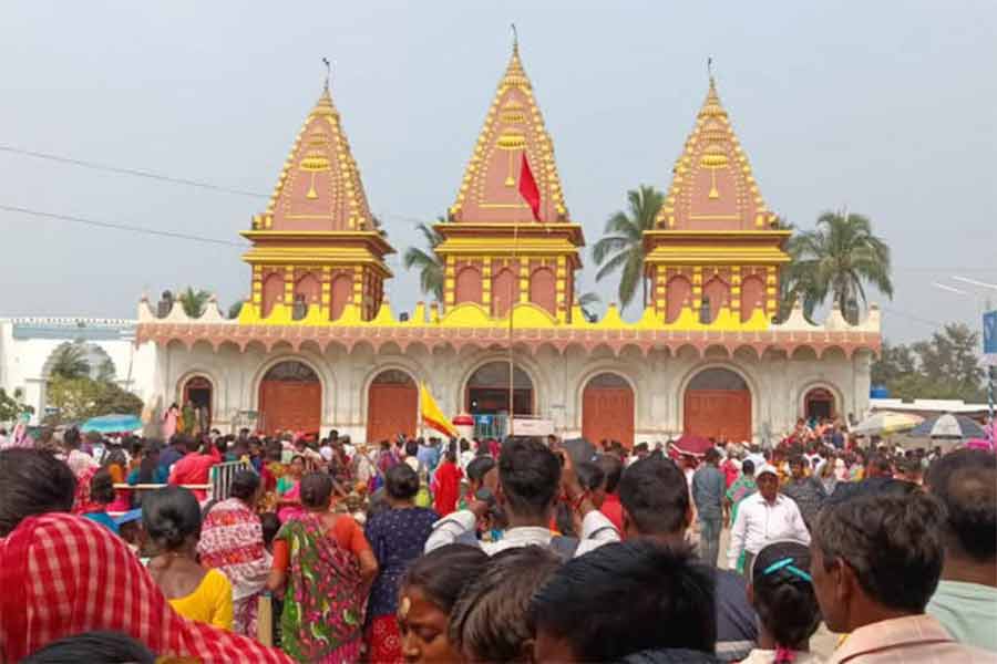 Pilgrims crowded at Ganga Sagar regarding Maghi Purnima ocassion