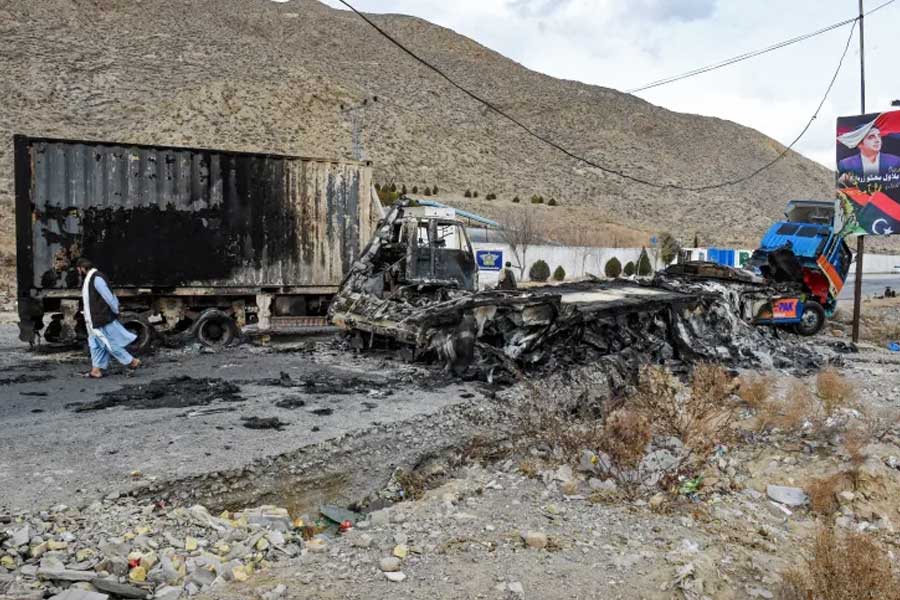 Pakistan Aims to Turn Gwadar into Second Dubai, But Balochistan's Port City Becomes a Major Burden