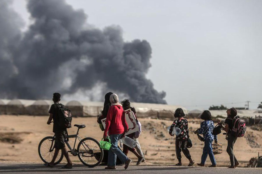 Israel May Resume Gaza Conflict, Citing Hamas Ceasefire Violation