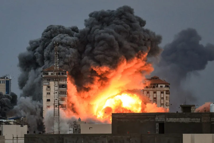 Israel May Resume Gaza Conflict, Citing Hamas Ceasefire Violation