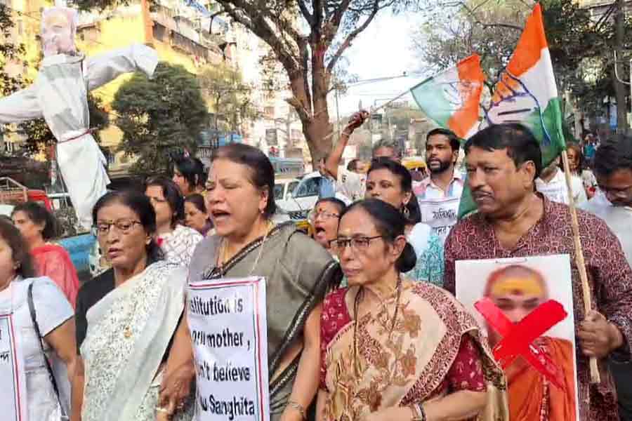 Women’s Congress protest on Shankaracharya remark