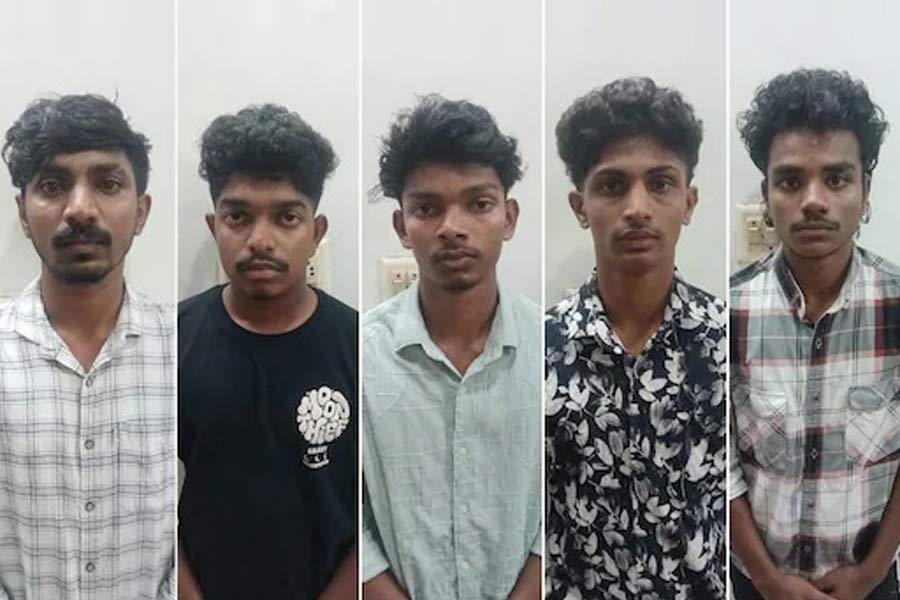Accused senior students in ragging case have been expelled from the Medical college of Kerala dgtl