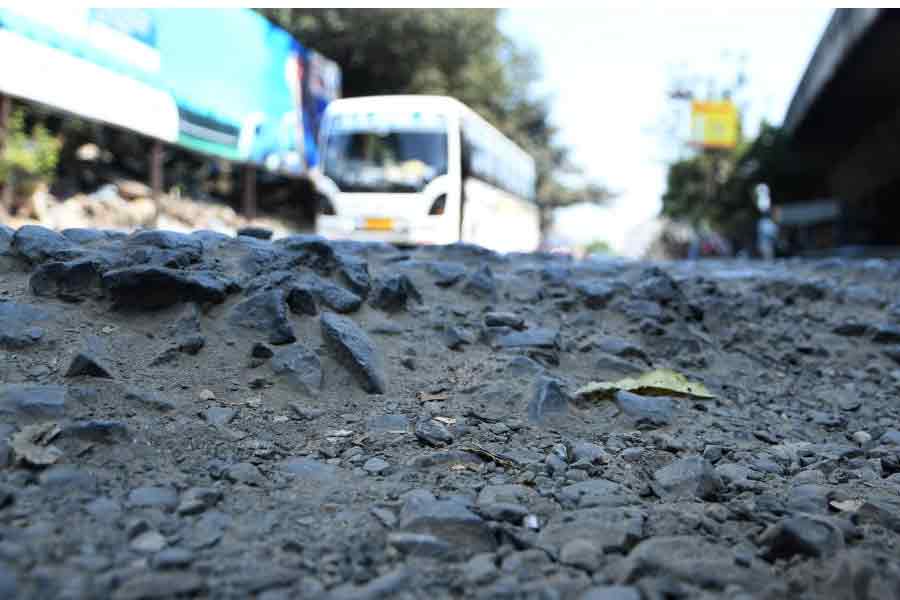 GT road renovation work started in Howrah