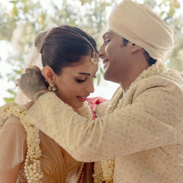 Prateik Babbar and Priya Banerjee